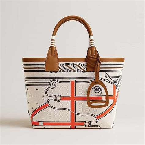 A Touch of Whimsy: Unveiling the Hermès Steeple 25 Bag.